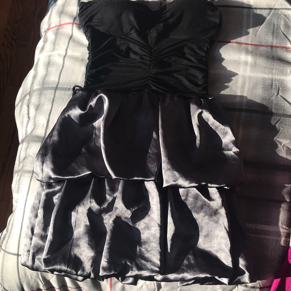 Mini strapless dress
